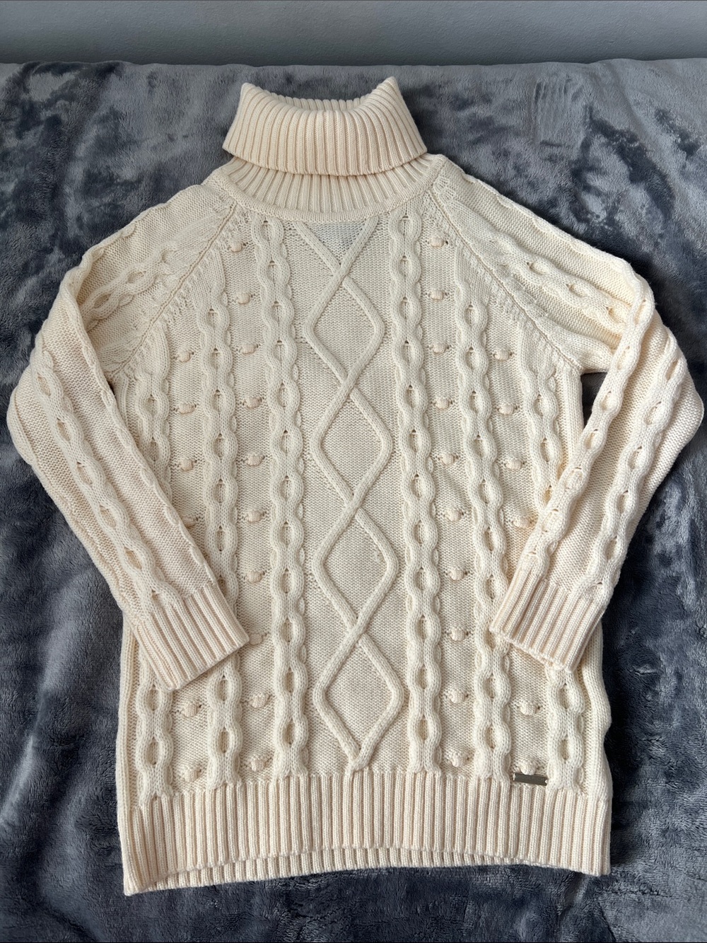 Woolrich Luxury Italy 100% Wool Cable Knit Turtleneck Cream Aran Sweater Size XS